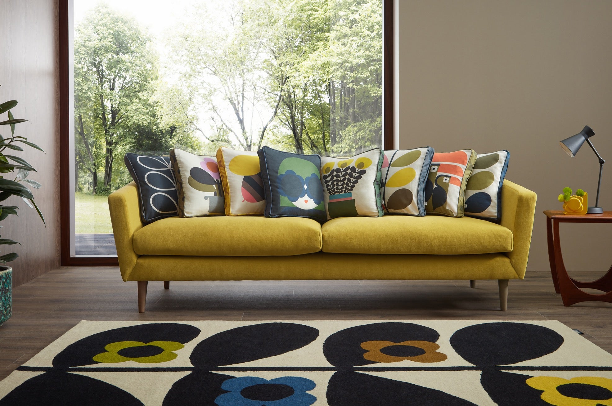 Dorsey Plain Large Sofa